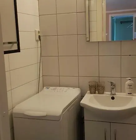 Apartment House In Lofoten *